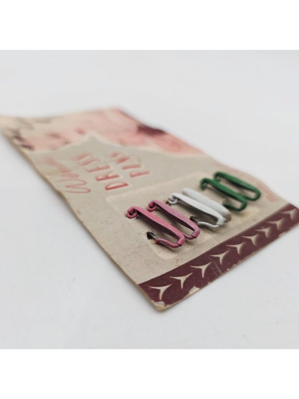 Vintage Wendy Dress Pins Multi-Color Made In England Original Card MCM Sewing - Picture 6 of 8